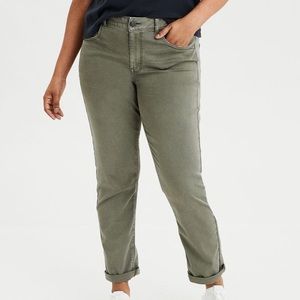 AEO Tomgirl Jeans